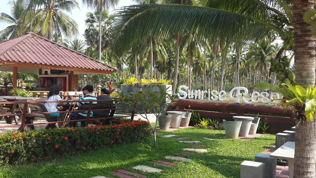 Sunrise Resort Bang Saphan Ngoại thất bức ảnh