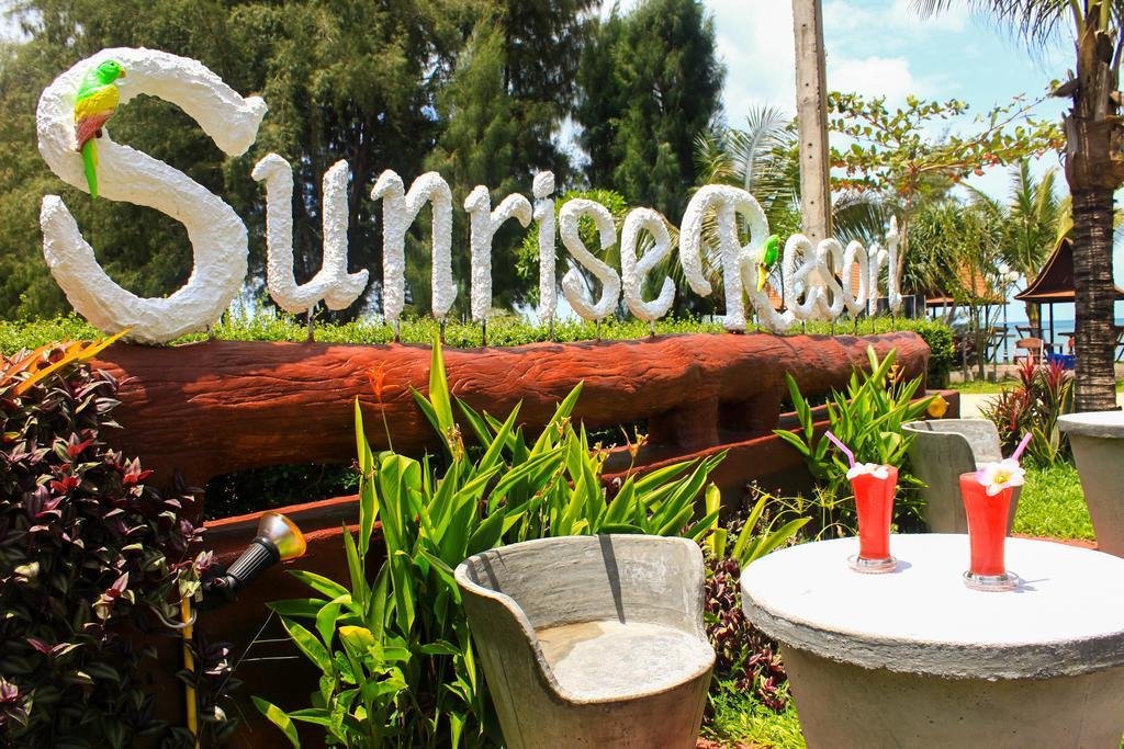 Sunrise Resort Bang Saphan Ngoại thất bức ảnh