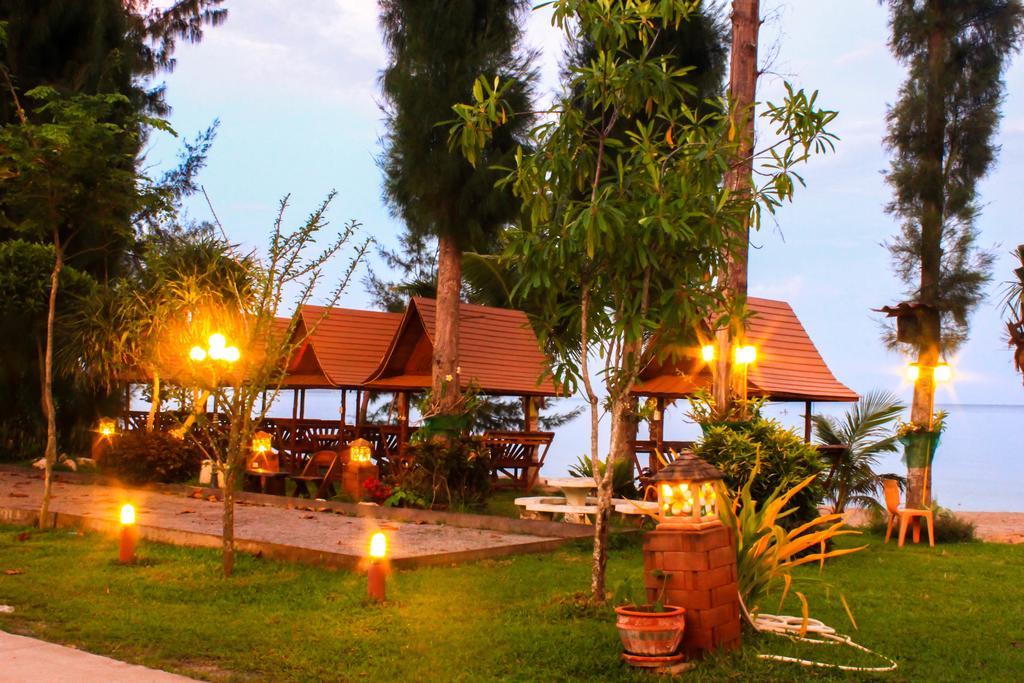 Sunrise Resort Bang Saphan Ngoại thất bức ảnh