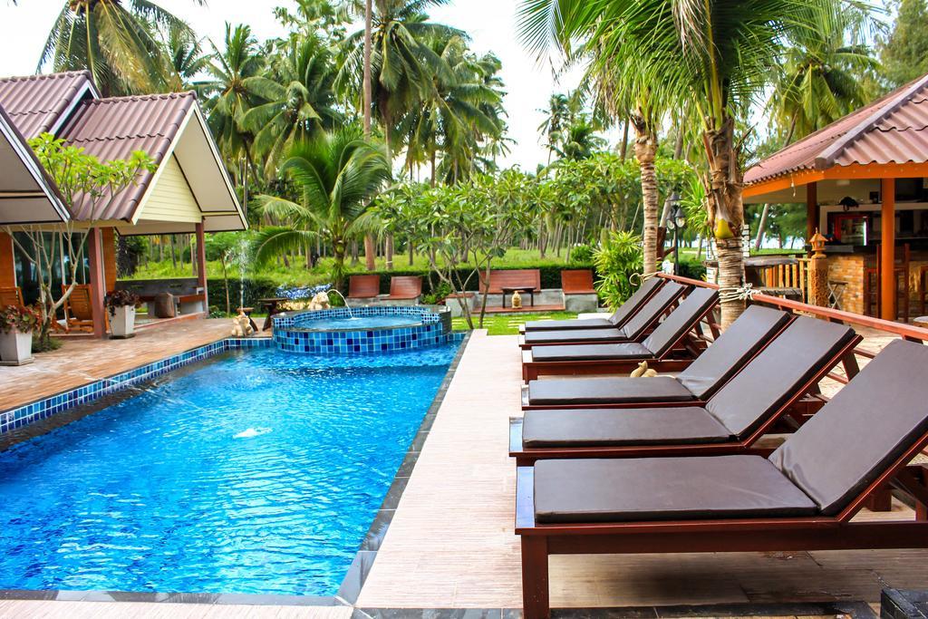 Sunrise Resort Bang Saphan Ngoại thất bức ảnh