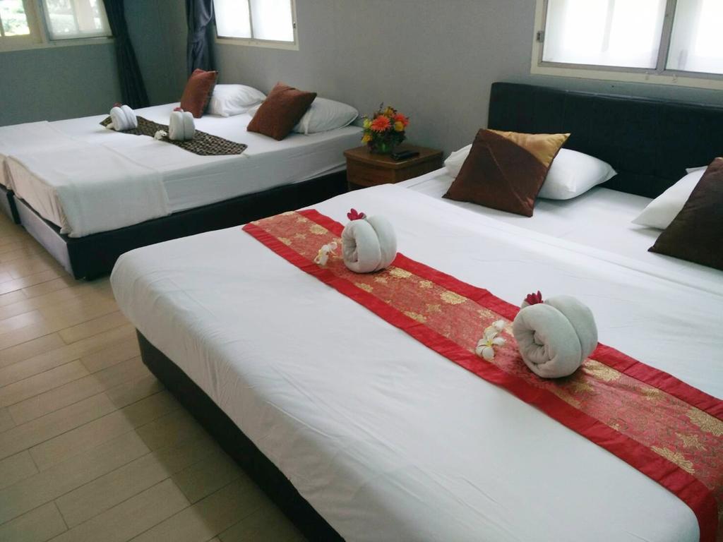 Sunrise Resort Bang Saphan Ngoại thất bức ảnh